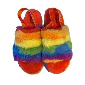 UGG Fluff Yeah Slide Sandel Slip On Rainbow Pride Colorful Size 7 Shearling